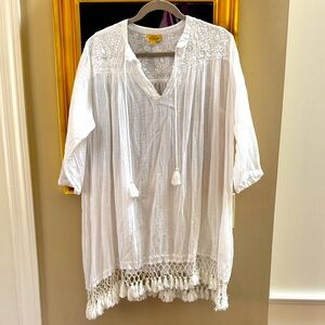 White beach tunic, L